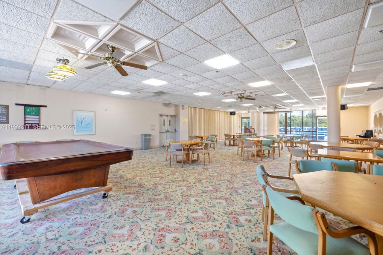 3701 N Country Club Dr, Unit 1408, Aventura, FL 33180 Photo