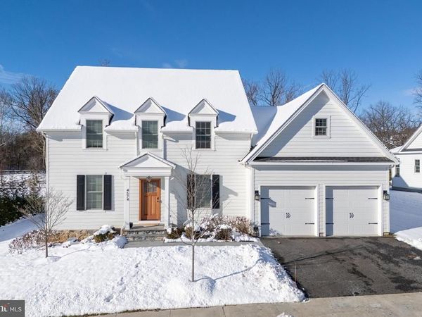 4574 OLD SAUCON ROAD, BETHLEHEM, PA 18015