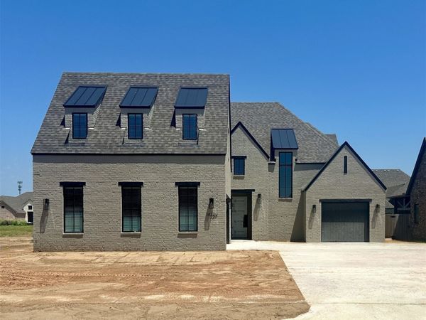 14229 S Delaware Place S, Bixby, OK 74008