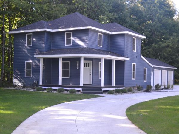 5581 E Main Street, Kalamazoo, MI 49048