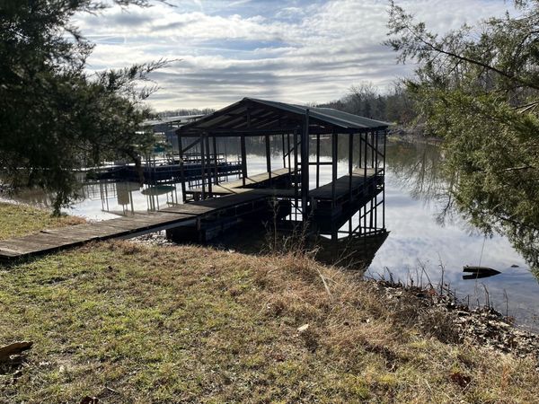 1218 Lake Marie Rd, Gallatin, TN 37066