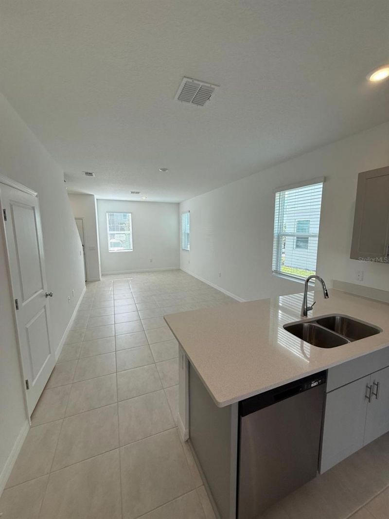 2976 Skyline Loop, Kissimmee, FL 34758 Photo