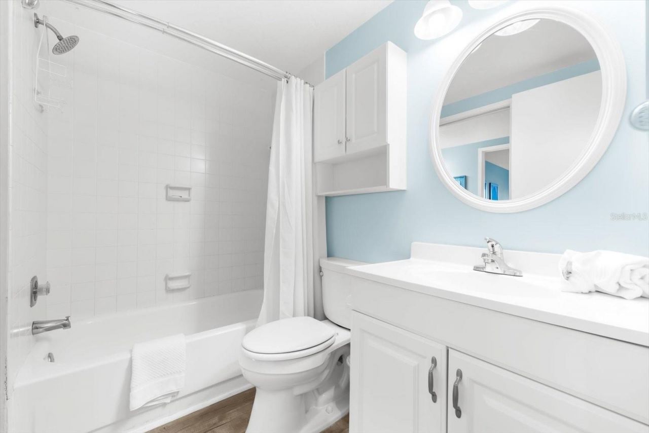 102 68th Street, Unit 102, Holmes Beach, FL 34217 Photo