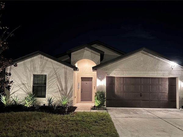 921 WYNNMERE WALK AVENUE, RUSKIN, FL 33570