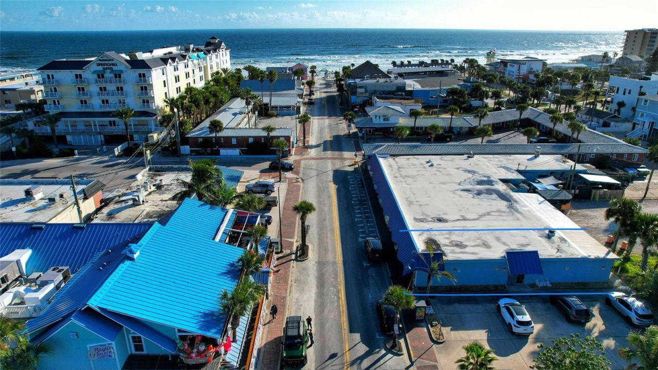 413 Flagler Avenue, New Smyrna Beach, FL 32169 Photo