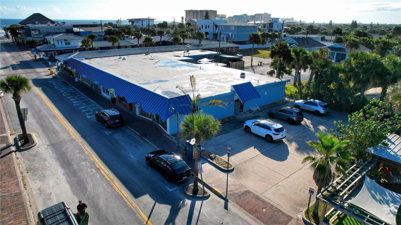 413 Flagler Avenue, New Smyrna Beach, FL 32169 Photo