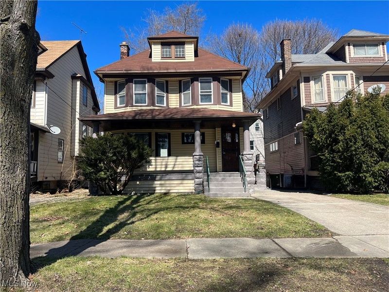 9003 Kempton Avenue, Cleveland, OH 44108 Photo 1
