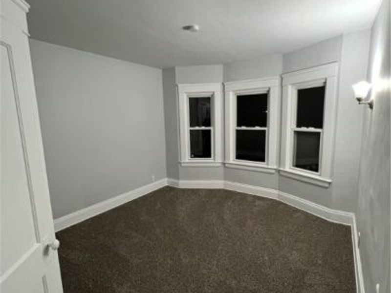 9003 Kempton Avenue, Cleveland, OH 44108 Photo 18