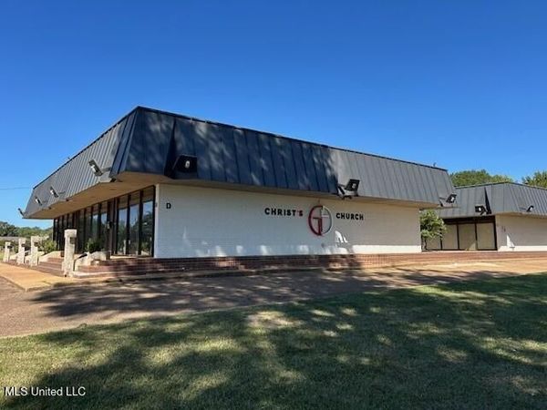 4915 Interstate 55 North Frontage Road, Jackson, MS 39206