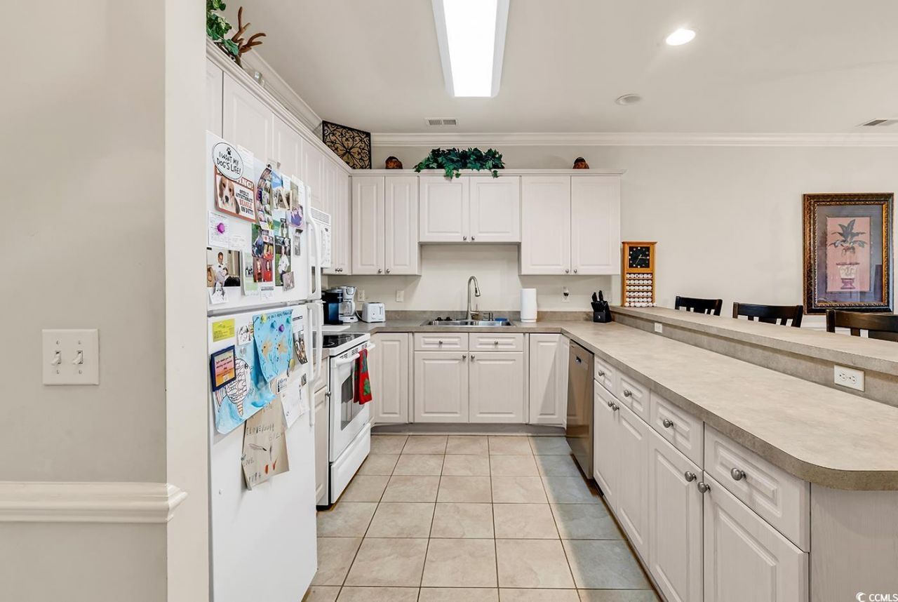 4891 Luster Leaf Circle Photo 8