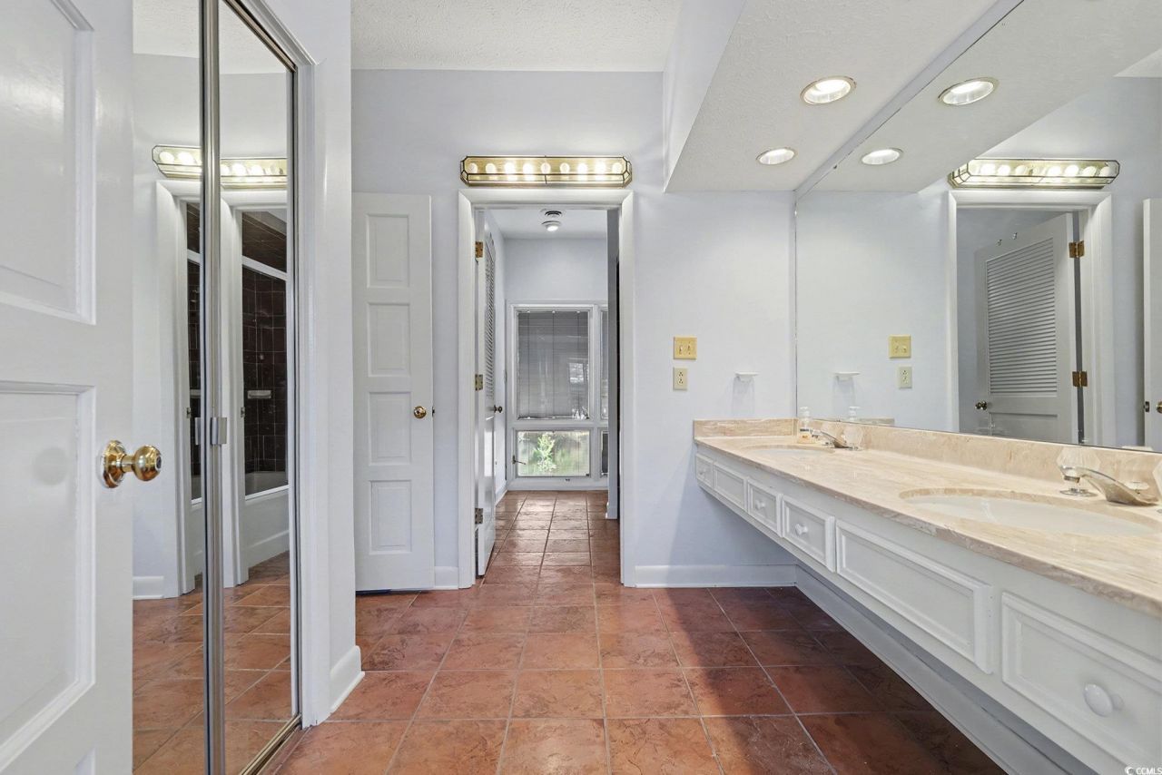 24 Chapin Circle Photo 24