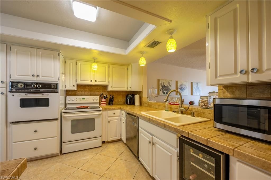 304 Tudor Dr, Unit 7, Cape Coral, FL 33904 Photo