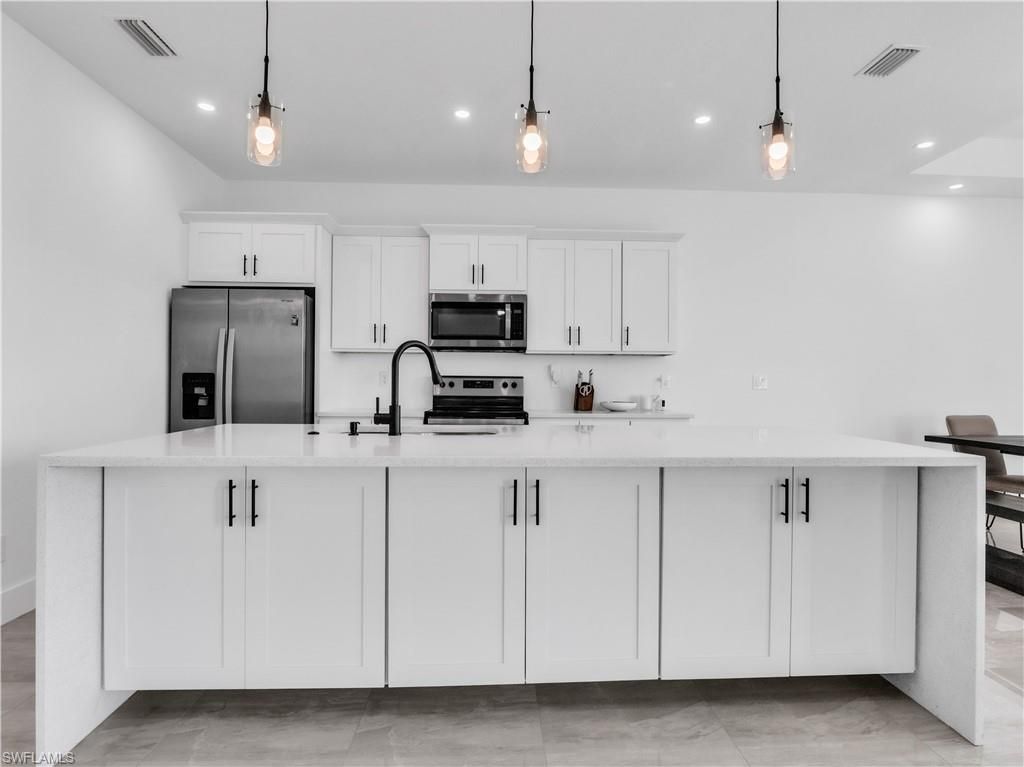 3428 NW 46th Ave, Cape Coral, FL 33993 Photo