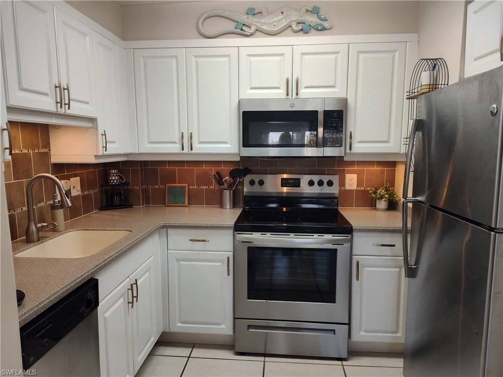 2350 W 1st St, Unit 203, Fort Myers, FL 33901 Photo
