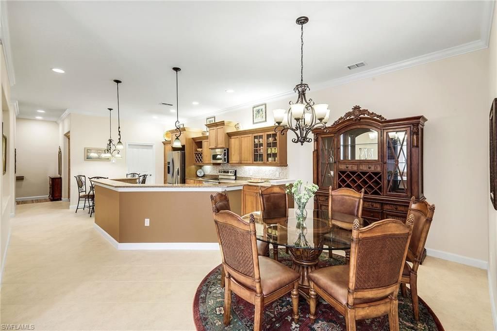 8524 Via Lungomare Cir, Unit 206, Estero, FL 33928 Photo