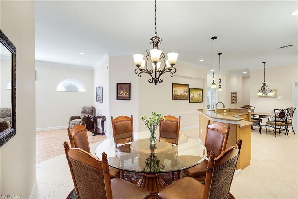 8524 Via Lungomare Cir, Unit 206, Estero, FL 33928 Photo