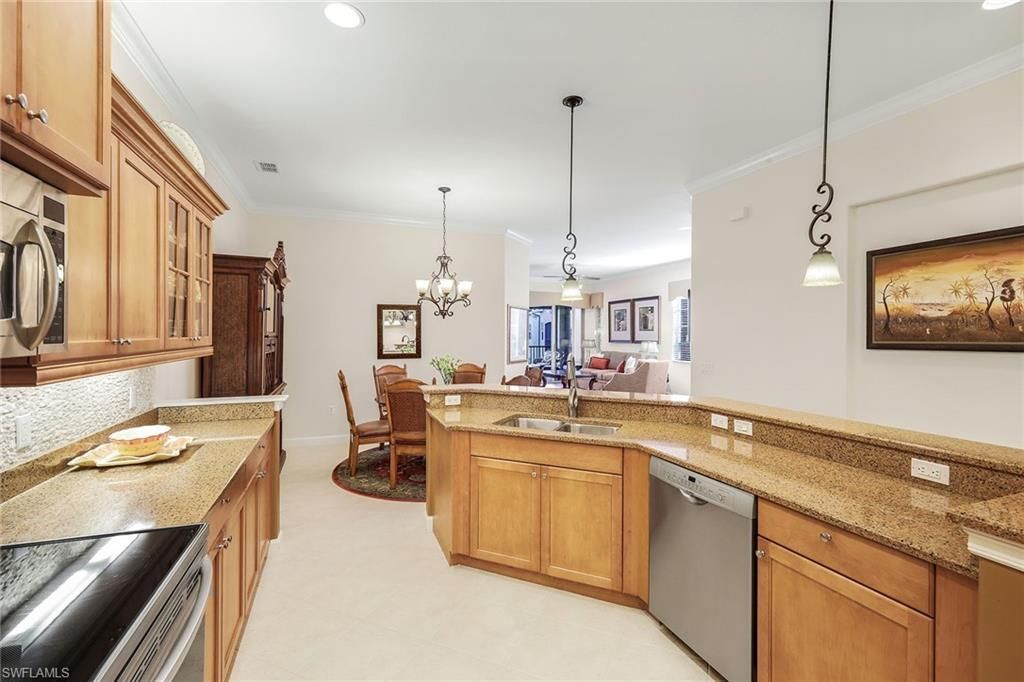 8524 Via Lungomare Cir, Unit 206, Estero, FL 33928 Photo