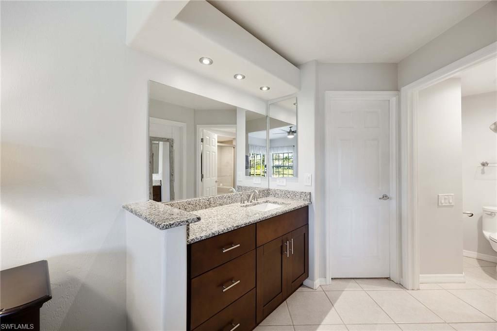 13010 Amberley Ct, Unit 204, Bonita Springs, FL 34135 Photo