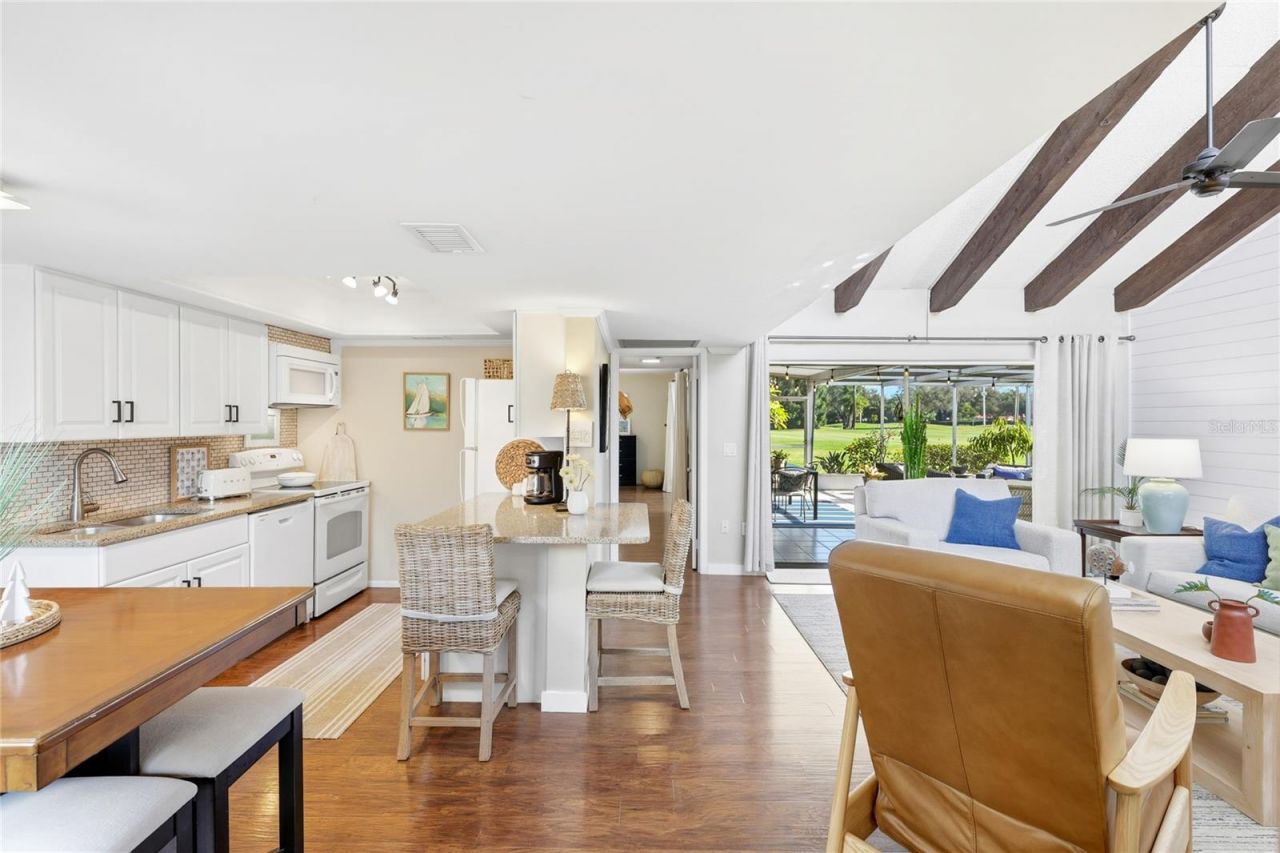 6147 43rd Street W, Unit 3, Bradenton, FL 34210 Photo