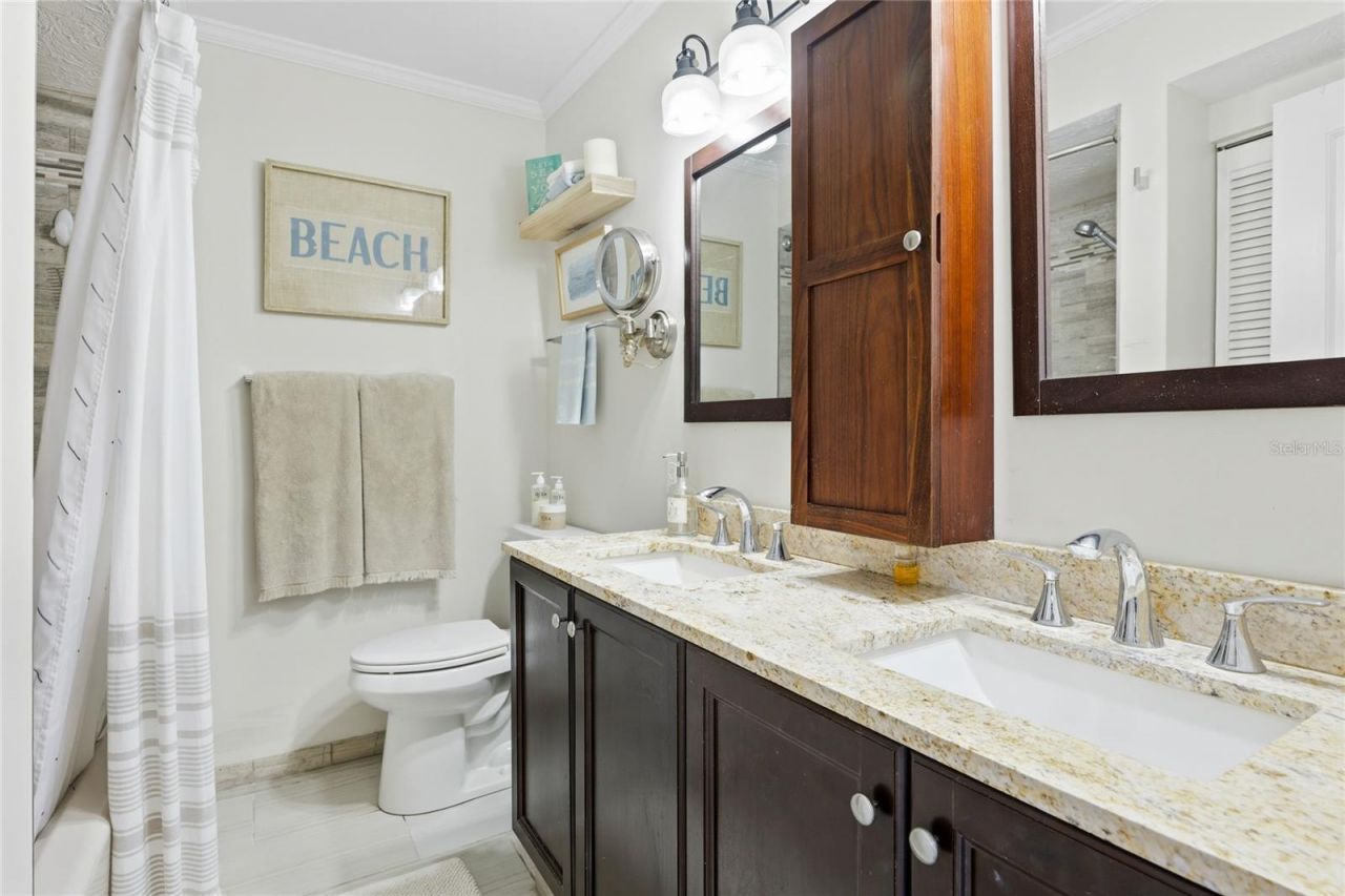 6147 43rd Street W, Unit 3, Bradenton, FL 34210 Photo