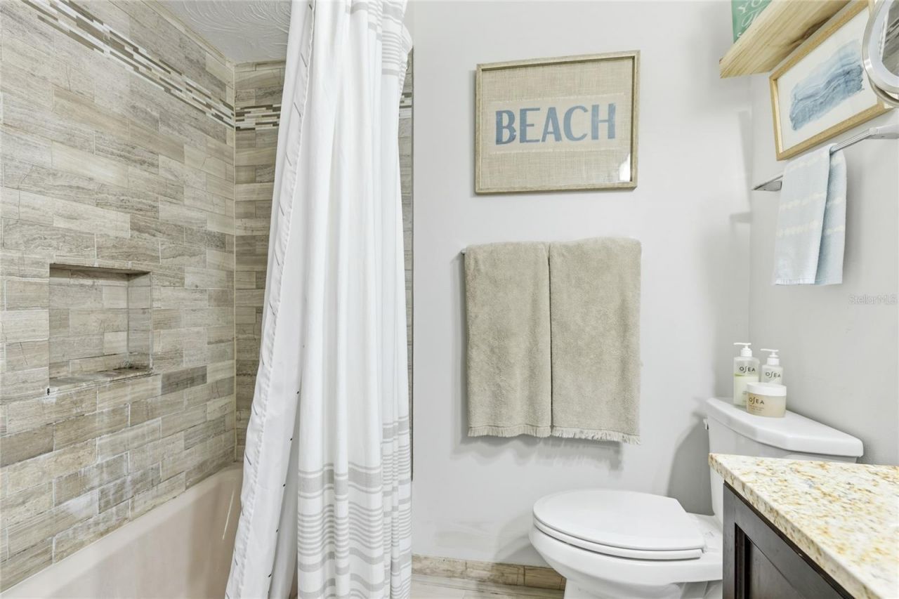 6147 43rd Street W, Unit 3, Bradenton, FL 34210 Photo