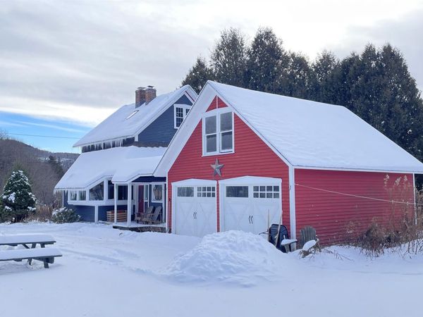 281 Old County Lane, Readsboro, VT 05350