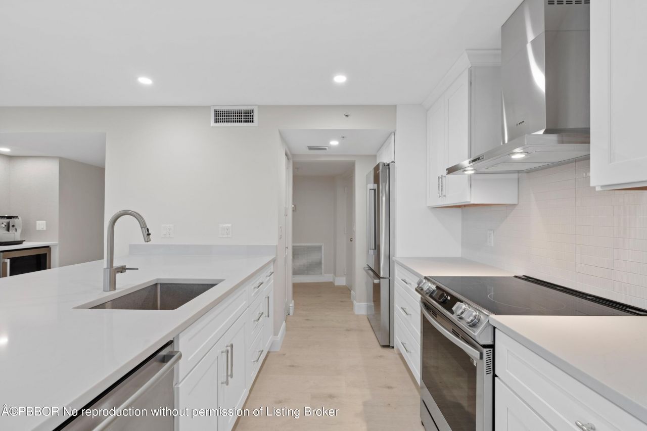 3360 S Ocean Boulevard, Unit 1DII, Palm Beach, FL 33480 Photo