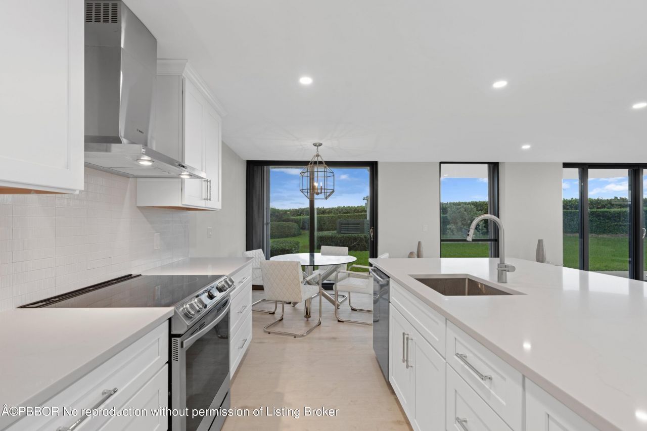 3360 S Ocean Boulevard, Unit 1DII, Palm Beach, FL 33480 Photo