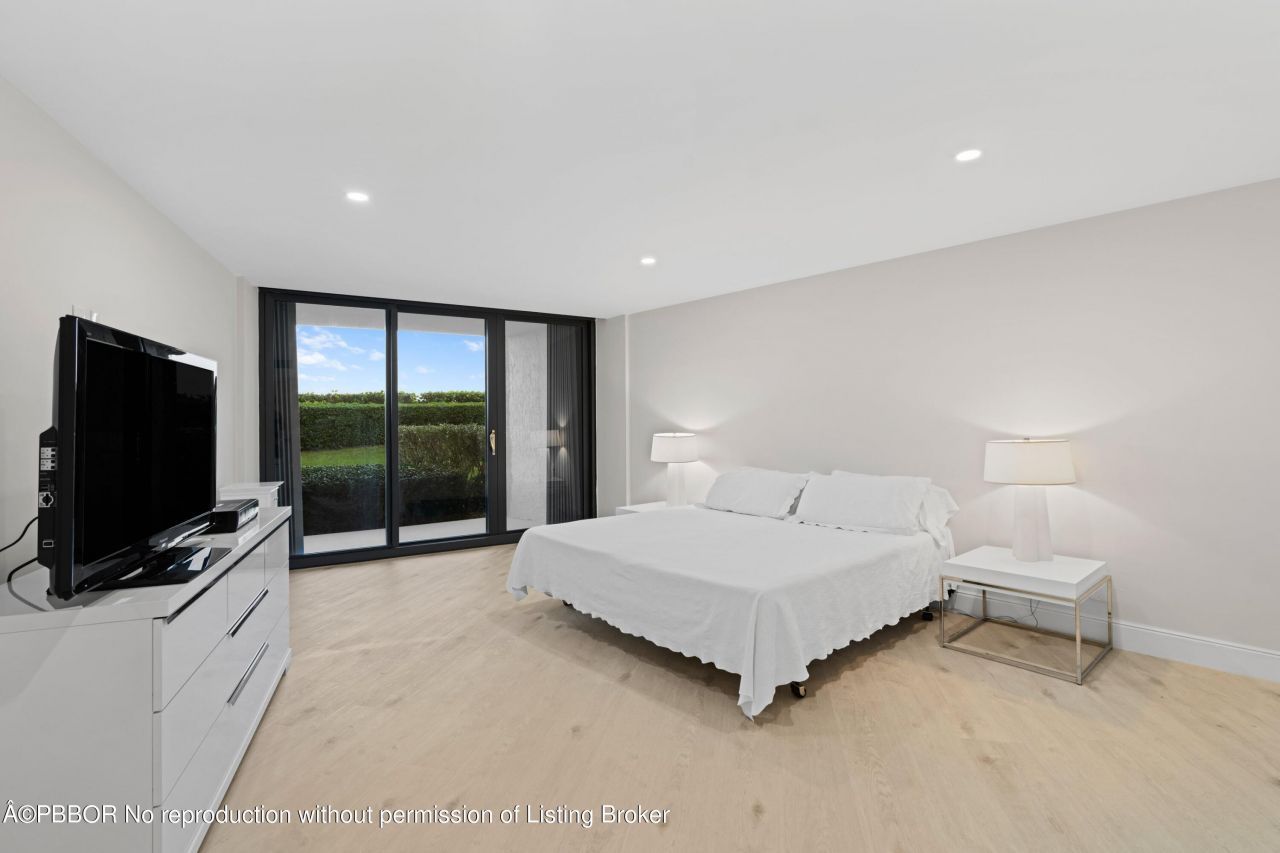 3360 S Ocean Boulevard, Unit 1DII, Palm Beach, FL 33480 Photo