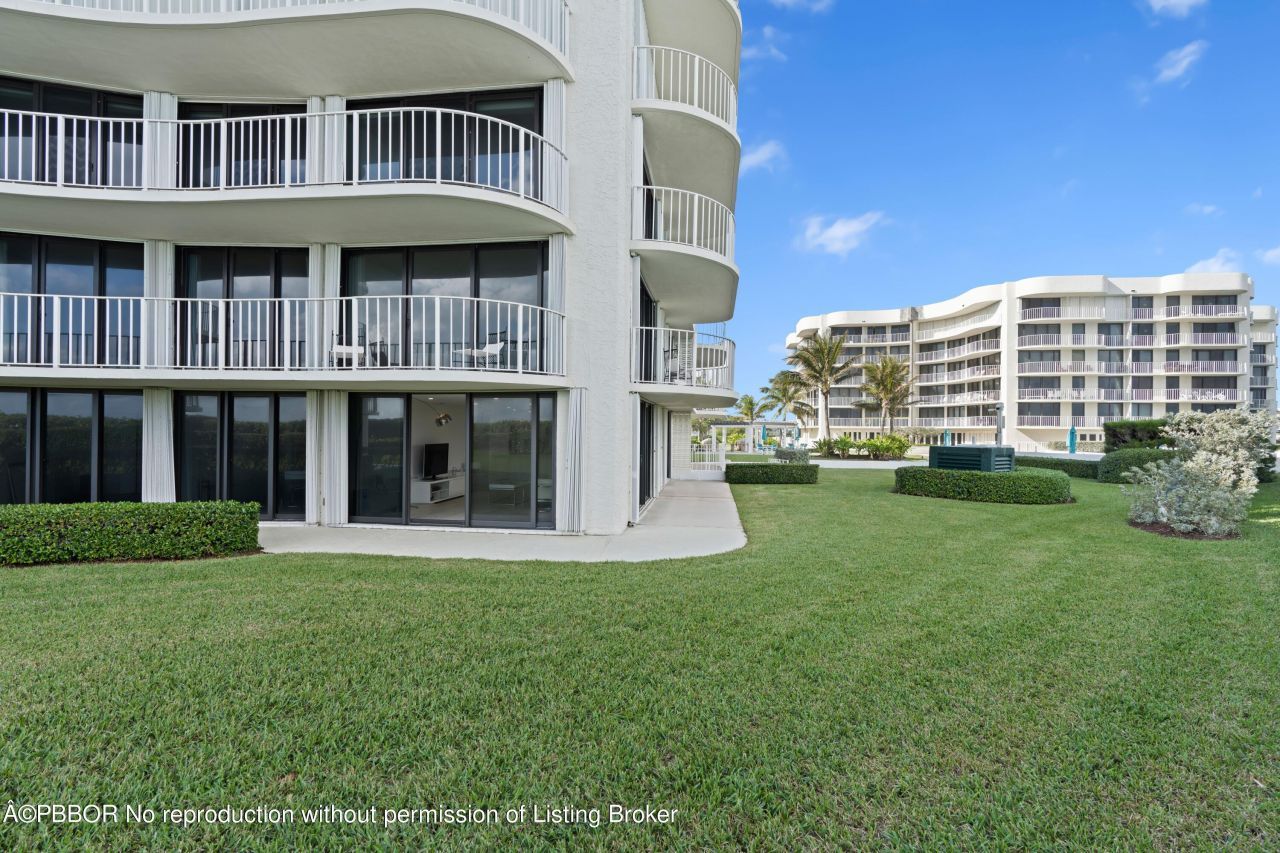 3360 S Ocean Boulevard, Unit 1DII, Palm Beach, FL 33480 Photo