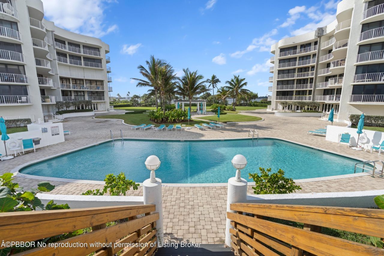 3360 S Ocean Boulevard, Unit 1DII, Palm Beach, FL 33480 Photo