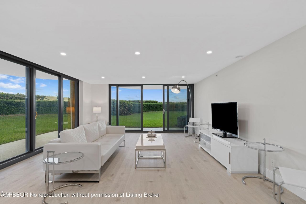 3360 S Ocean Boulevard, Unit 1DII, Palm Beach, FL 33480 Photo