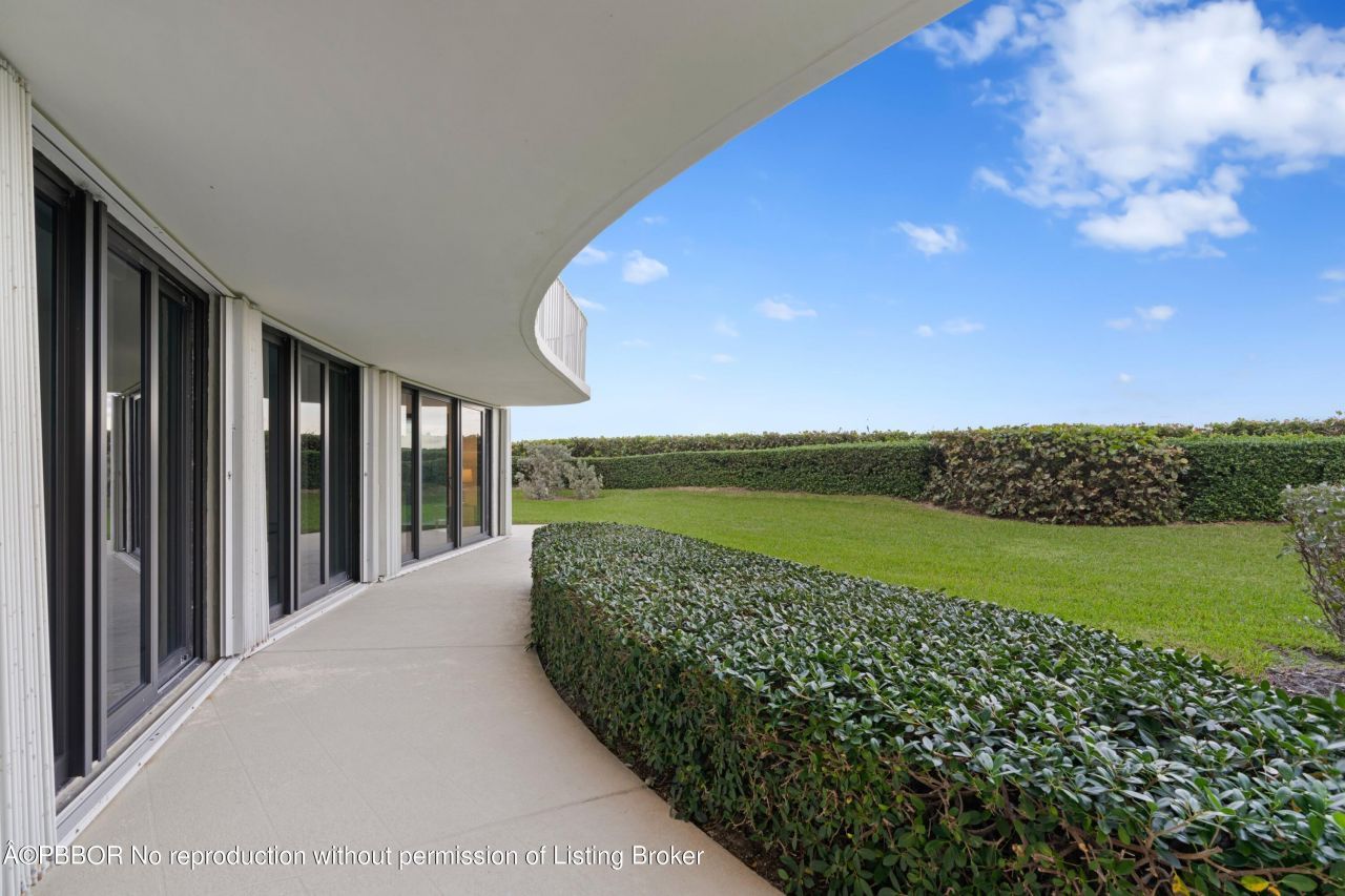 3360 S Ocean Boulevard, Unit 1DII, Palm Beach, FL 33480 Photo