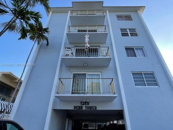 1235 Pennsylvania Ave, Unit 4E, Miami Beach, FL 33139