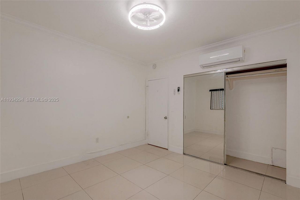 1560 NE 127th St, Unit 113, North Miami, FL 33161 Photo