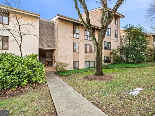 103 CROSS KEYS ROAD, Unit R103D2, BALTIMORE, MD 21210