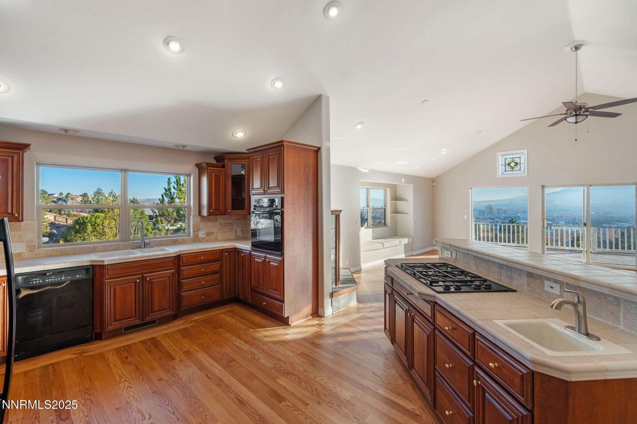 3400 Socrates Drive, Reno, NV 89512 Photo