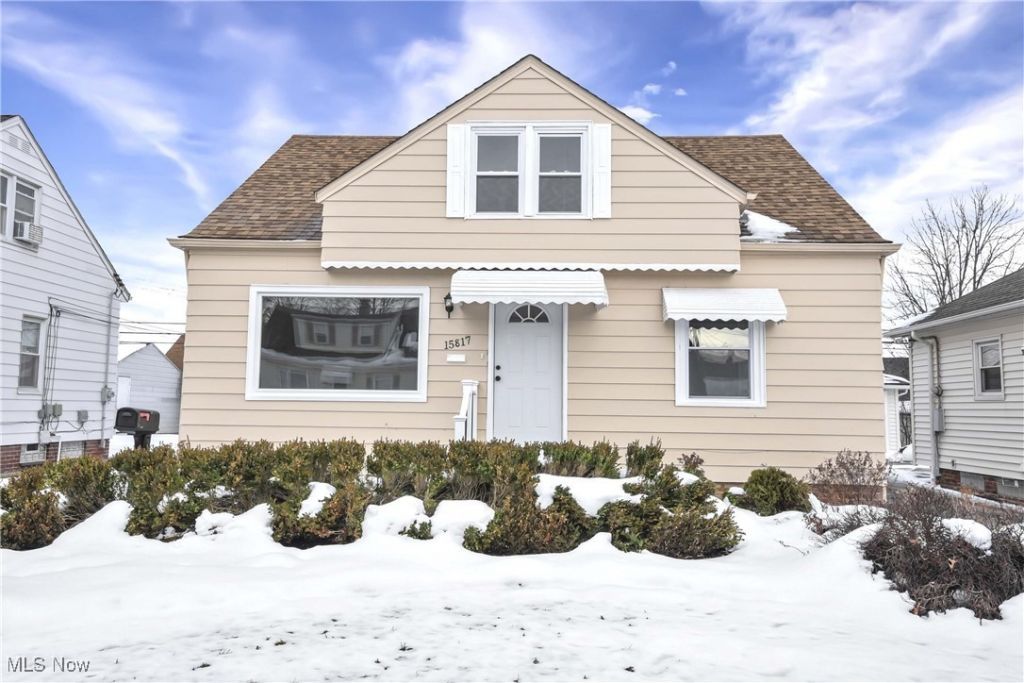 15817 Northwood Avenue, Maple Heights, OH 44137 Main Photo