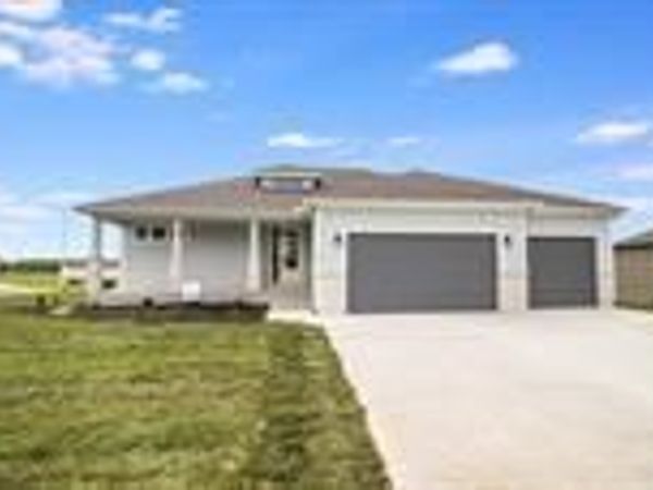 1309 Larkspur Place, Raymore, MO 64083