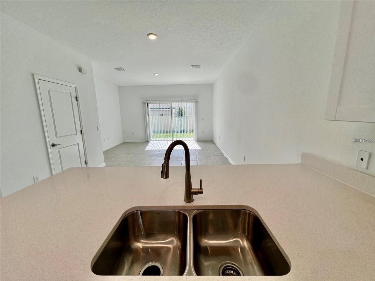 2008 Viewfinder Street, Kissimmee, FL 34758 Photo