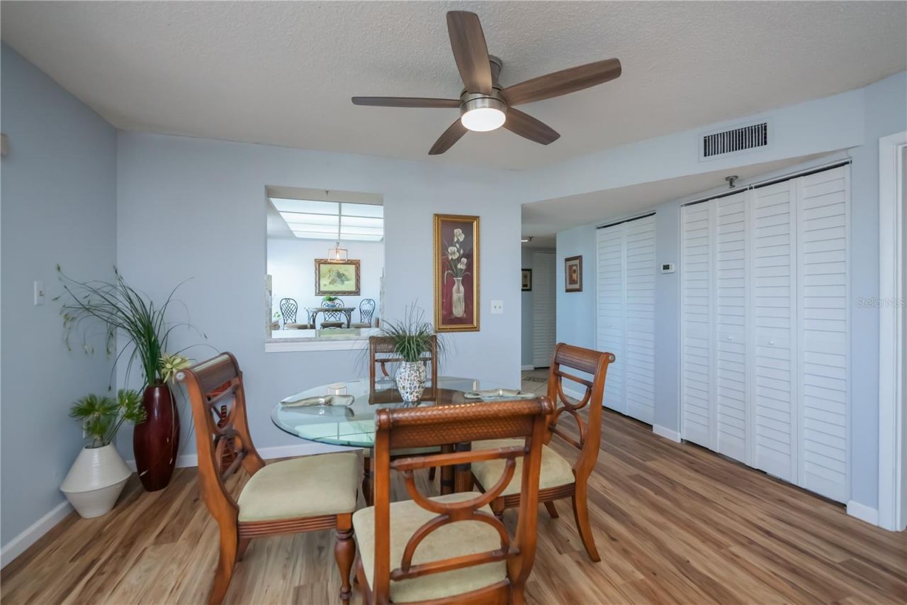 1001 Benjamin Franklin Drive, Unit 406, Sarasota, FL 34236 Photo