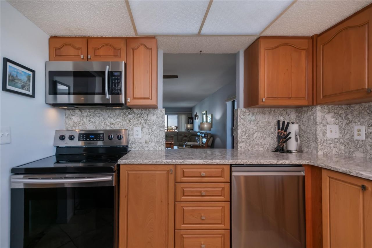 1001 Benjamin Franklin Drive, Unit 406, Sarasota, FL 34236 Photo