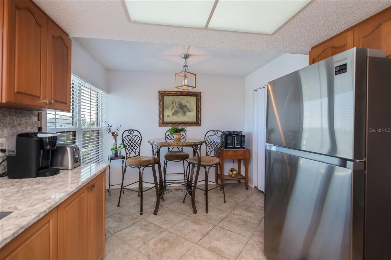 1001 Benjamin Franklin Drive, Unit 406, Sarasota, FL 34236 Photo