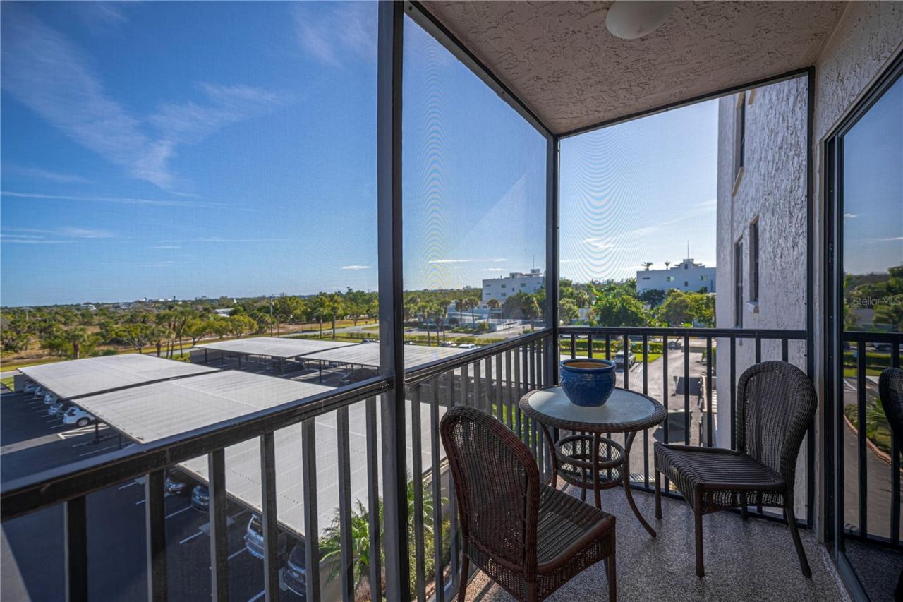 1001 Benjamin Franklin Drive, Unit 406, Sarasota, FL 34236 Photo