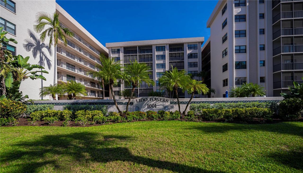 1001 Benjamin Franklin Drive, Unit 406, Sarasota, FL 34236 Photo