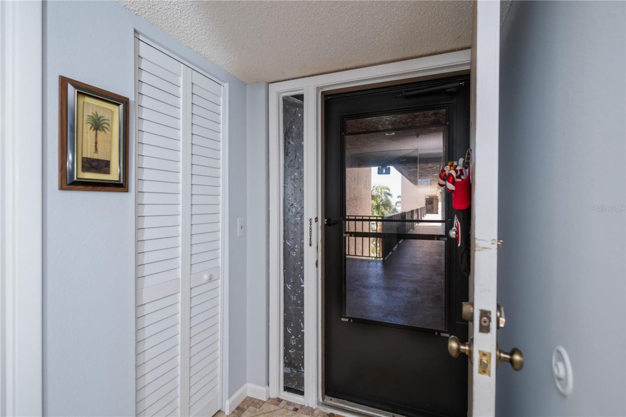 1001 Benjamin Franklin Drive, Unit 406, Sarasota, FL 34236 Photo