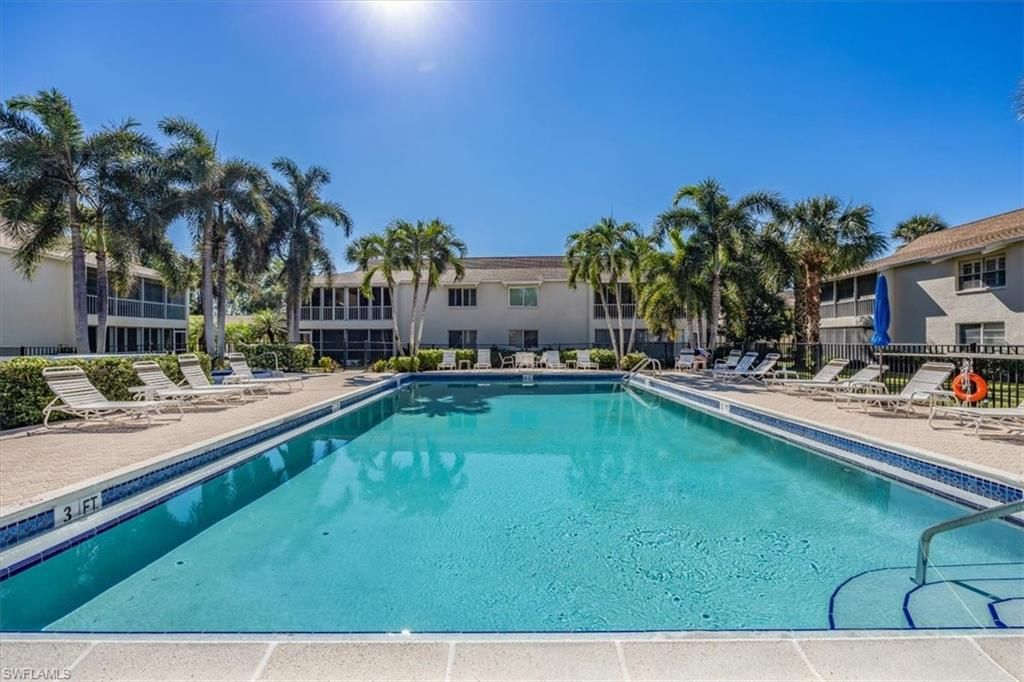 3200 Binnacle Dr, Unit C4, Naples, FL 34103 Photo