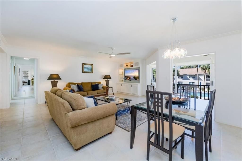 3200 Binnacle Dr, Unit C4, Naples, FL 34103 Photo