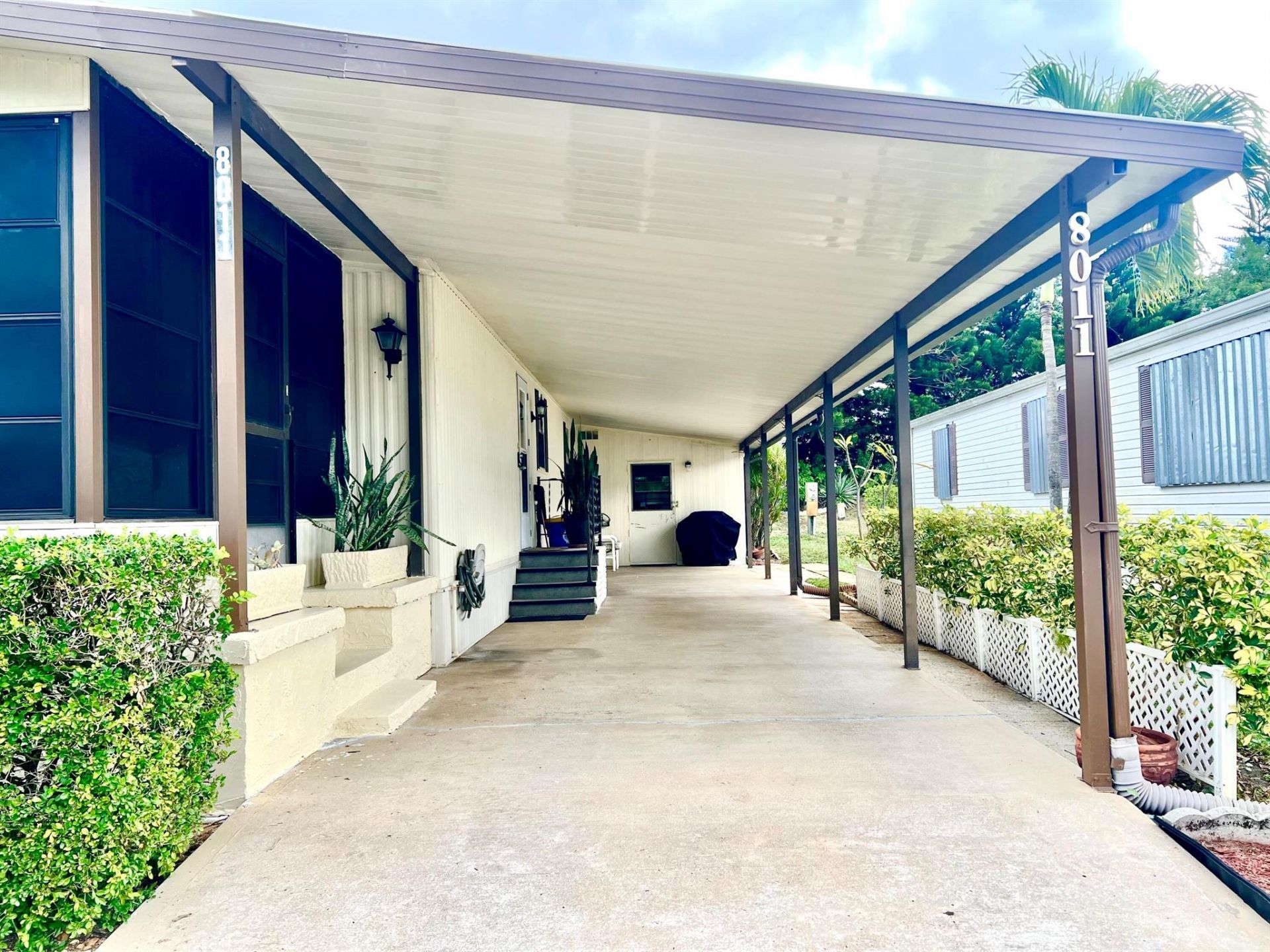 8011 SE Homestead Avenue, Hobe Sound, FL 33455 Photo