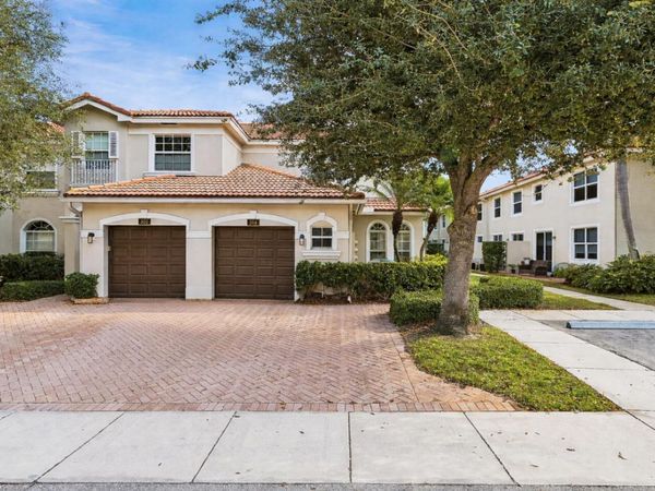 16088 Poppyseed Circle, Unit 304, Delray Beach, FL 33484